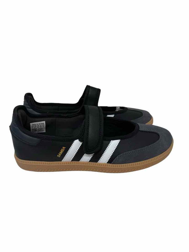 Shoe Size 7 Adidas Black Sneakers