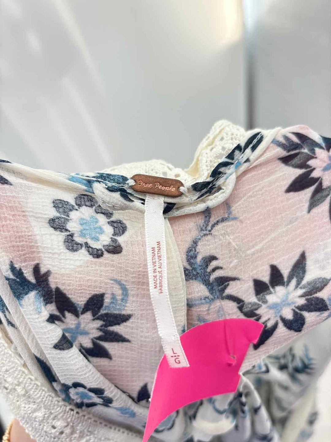 Size XL FREE PEOPLE White Shirt