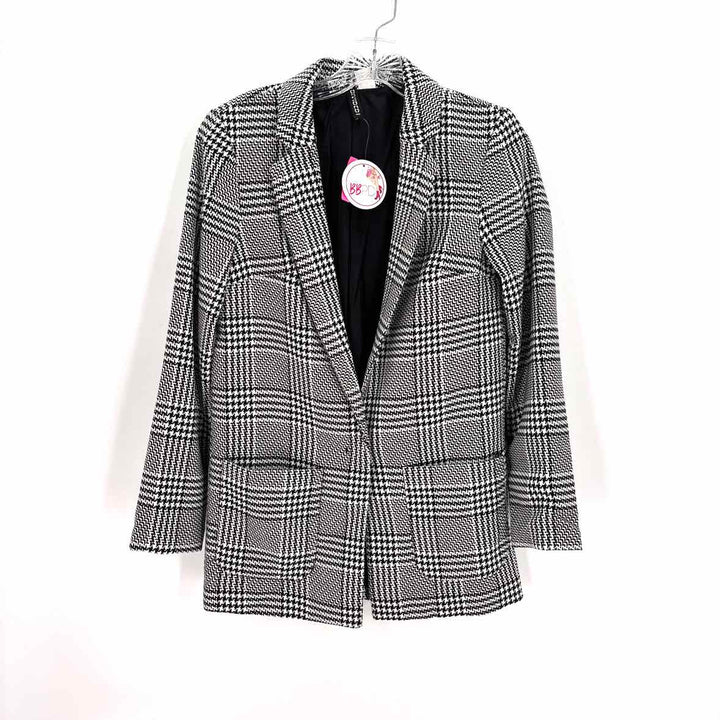 Size 0 H&M Black/White Blazer
