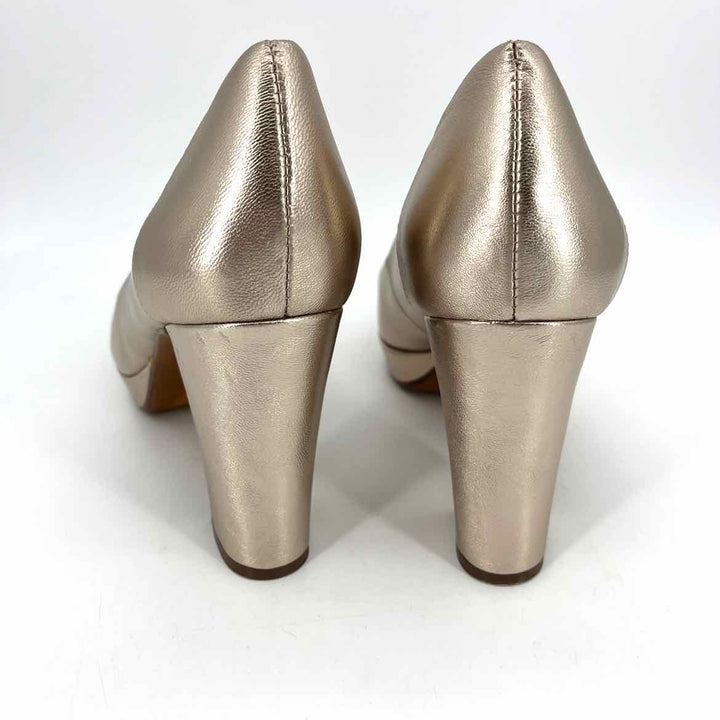 Shoe Size 9 Naturalizer Gold Leather Heels