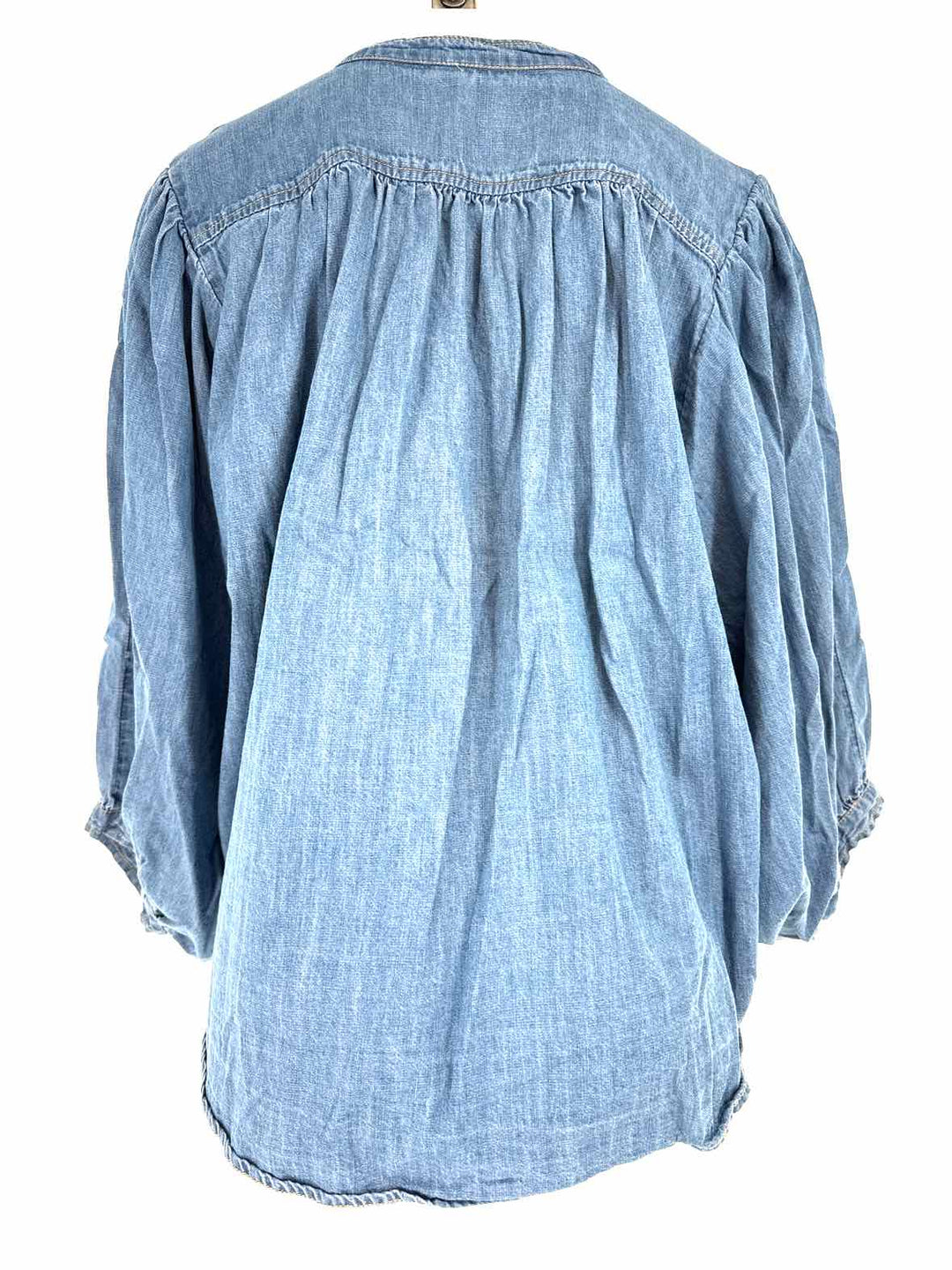Size M Denim Shirt