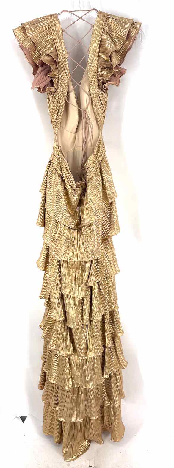 Size 4 MAC DUGGAL Gold PROM