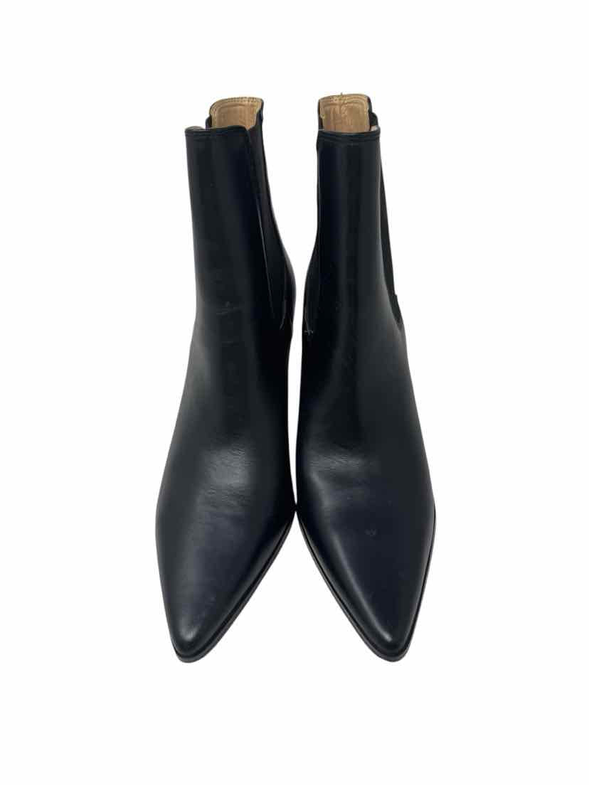 Shoe Size 10 SAKS FIFTH AVENUE Black Leather Boots