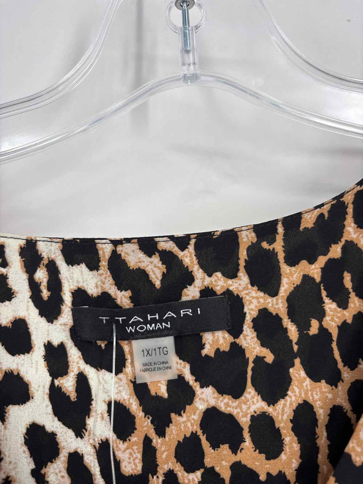 Size 1X TAHARI Tan Shirt