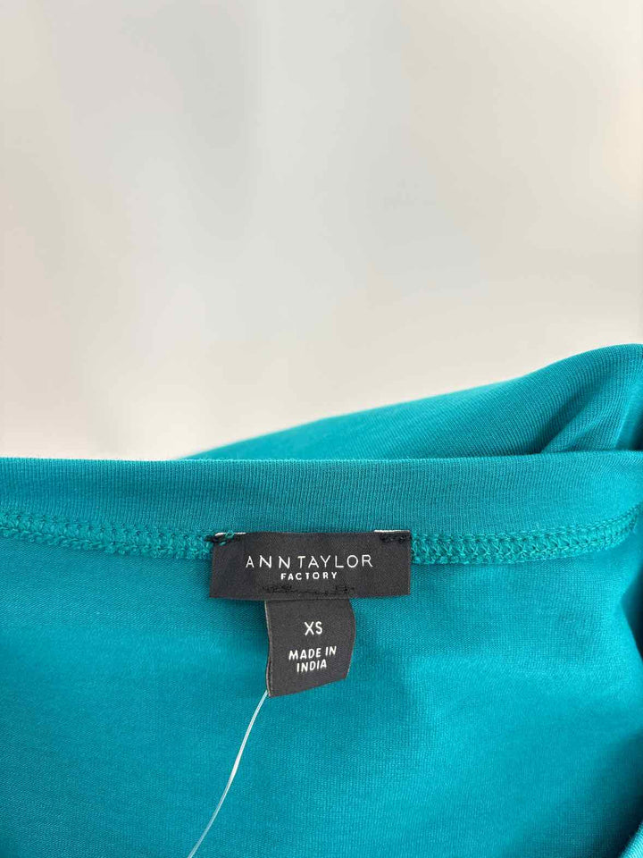 Size XS Ann Taylor Teal Shirt