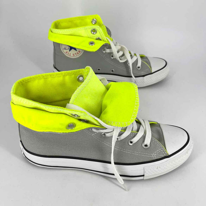 Shoe Size 7 Converse Multi-Color Canvas Sneakers