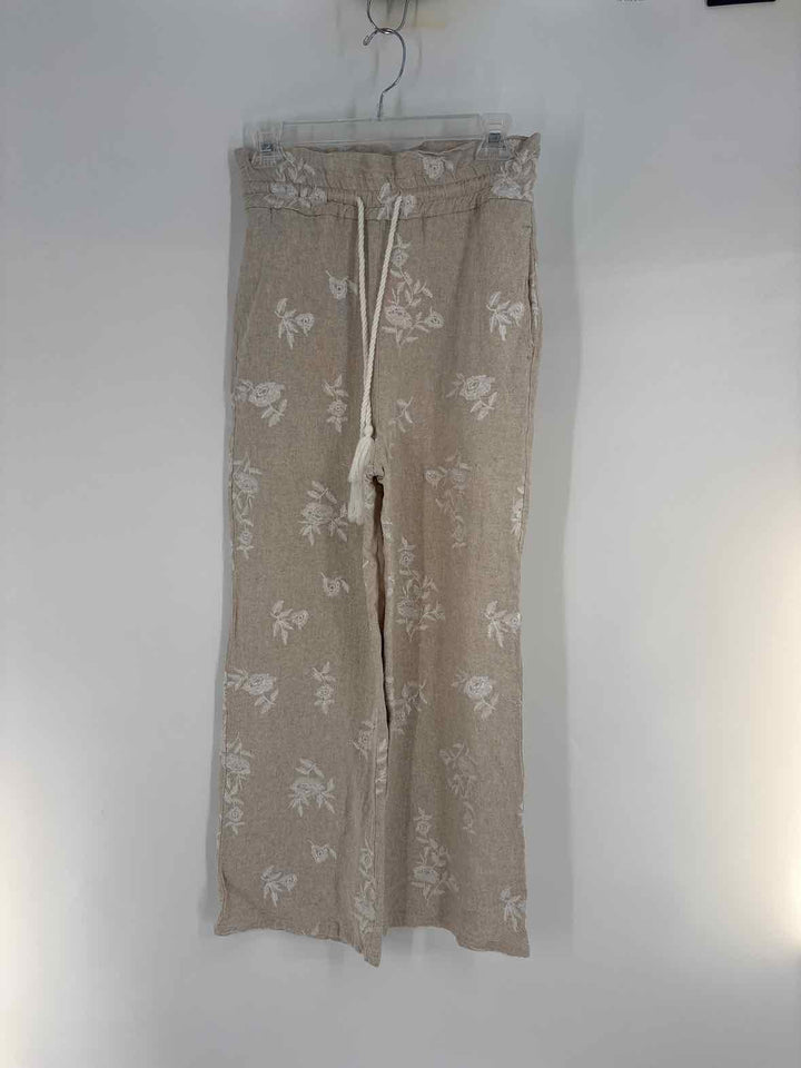 Size XS HOUSE OF HARLOW Tan Pants