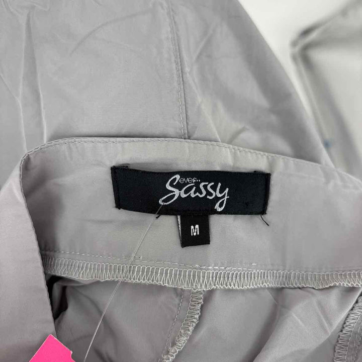 Size M Gray Pants