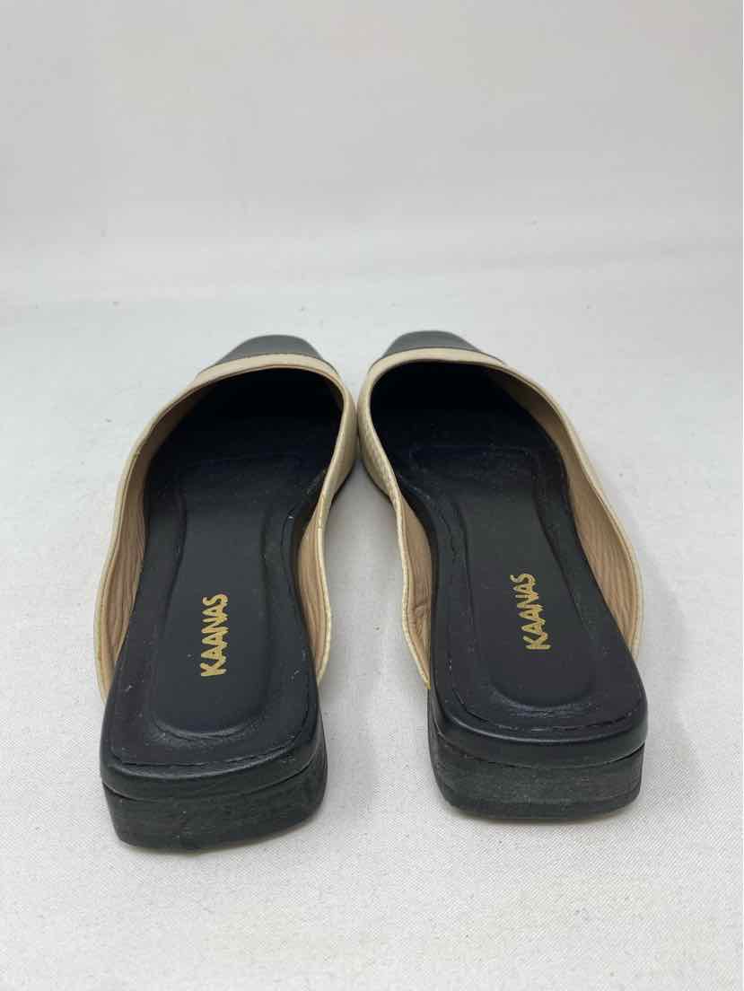 Shoe Size 7 Cream Flats