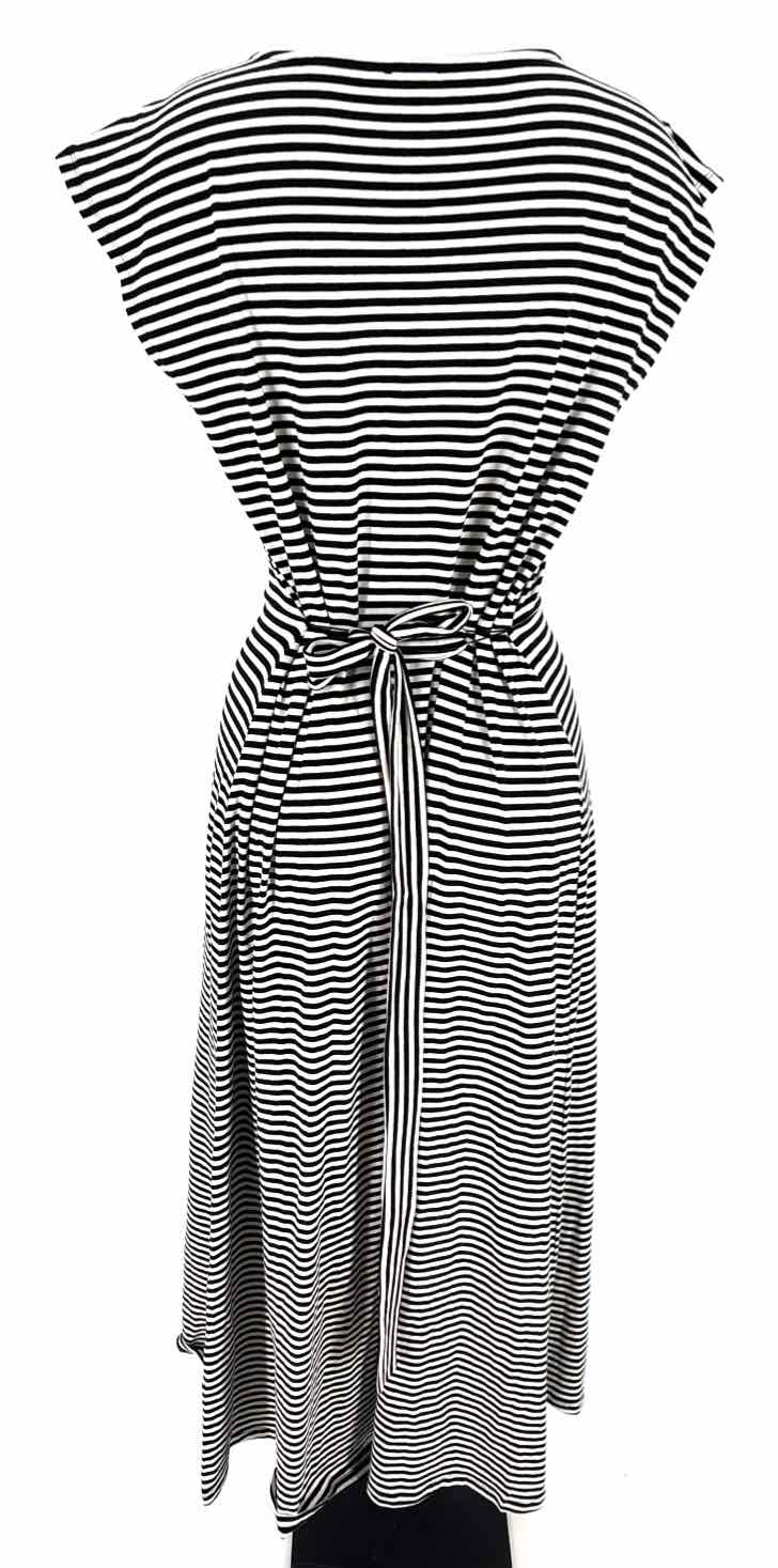 Size L Talbots Black/White Dress