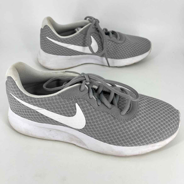 Shoe Size 10 Nike Gray Sneakers
