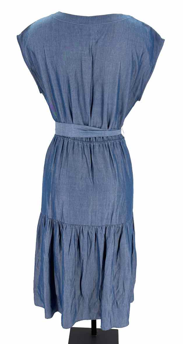 Size 10 LESLIE FAY Navy Chambray Dress