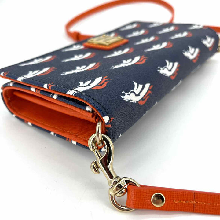 Dooney & Bourke Purse