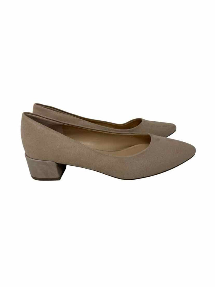 Shoe Size 9 C WONDER Tan Suede Pumps