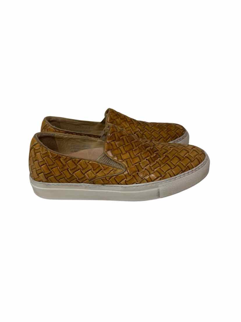 Shoe Size 35 Tan Leather Flats
