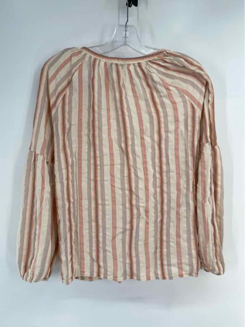 Size M PAIGE Peach Shirt