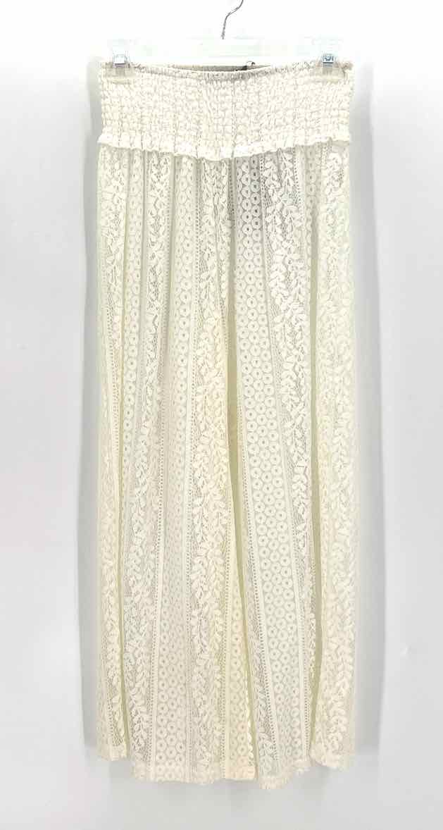 Size M Cream Skirt