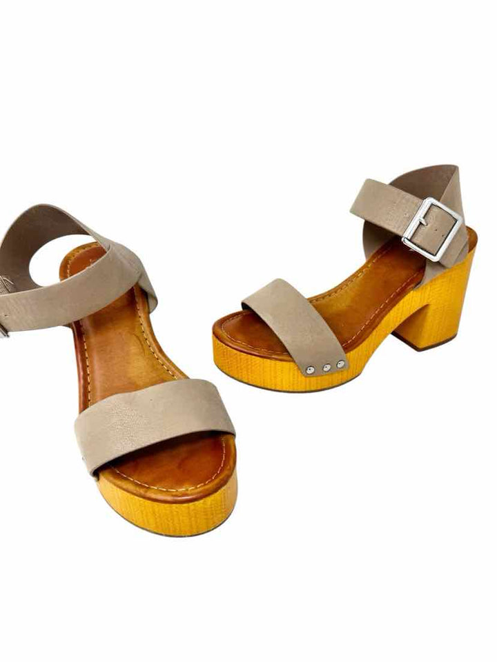 Shoe Size 7 MIA Brown Sandals
