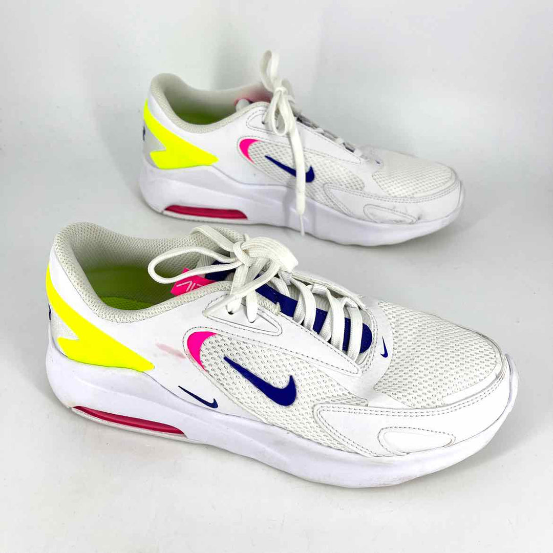 Shoe Size 9 Nike White Sneakers