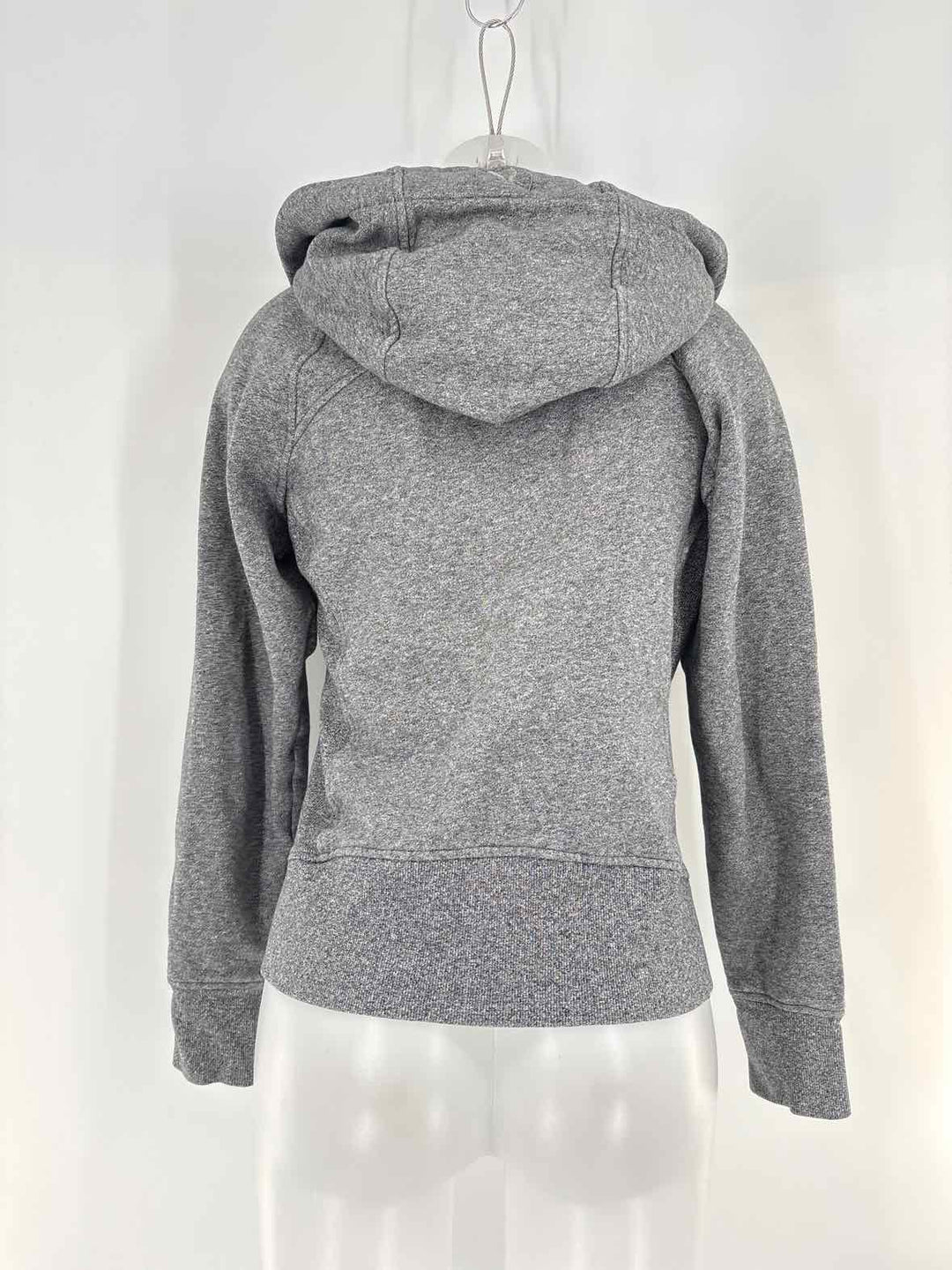 Size 8 Lululemon Black/White Sweater