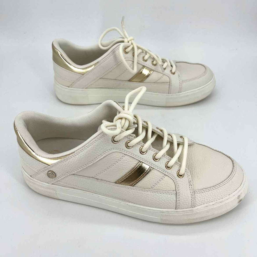 Shoe Size 9 Vince Camuto White Leather Sneakers
