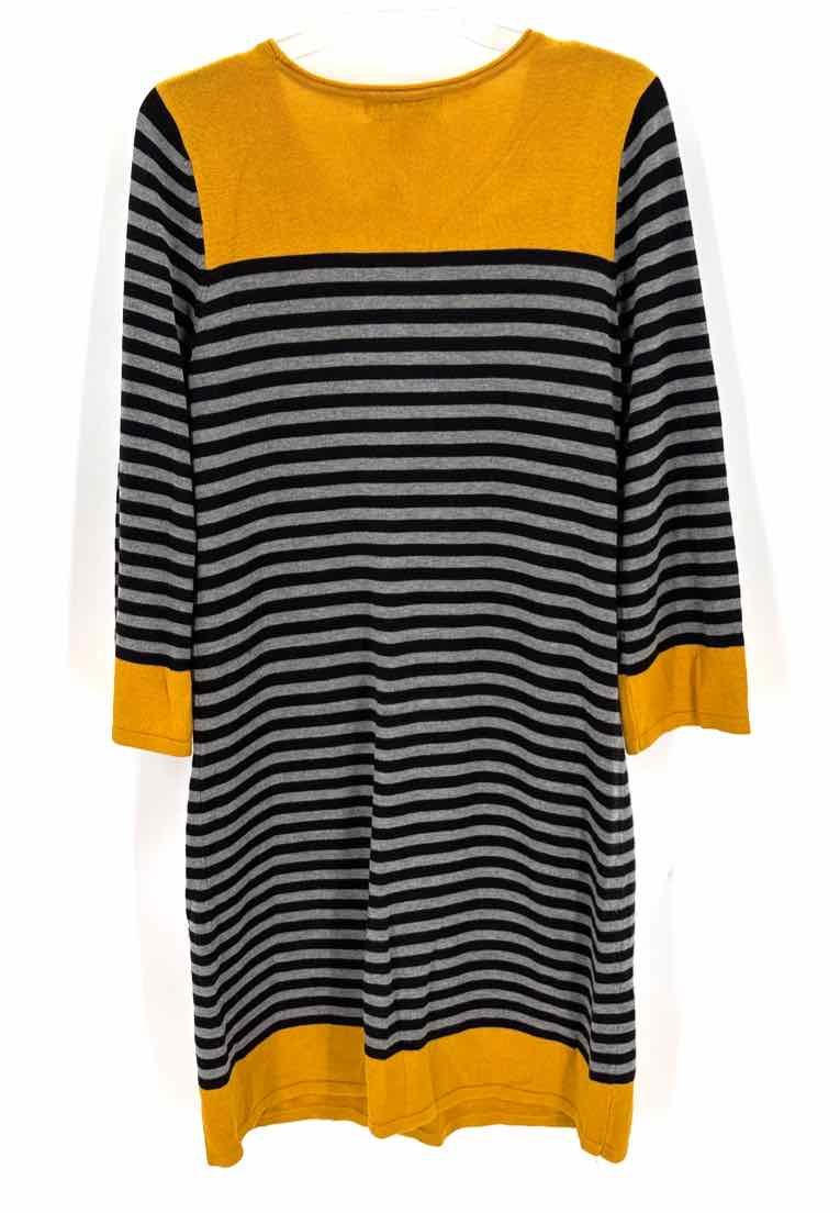 Size S JESSICA HOWARD Multi-Color Knit Dress