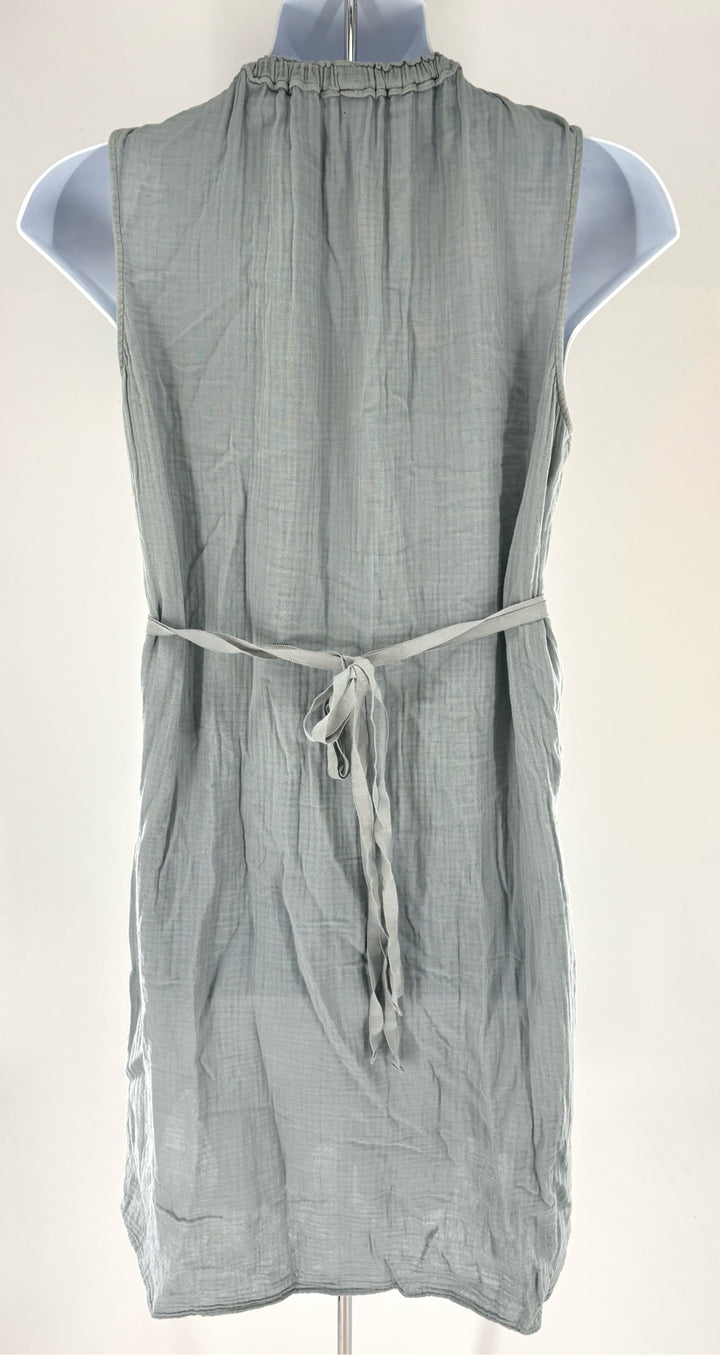 Size M MINT Dress