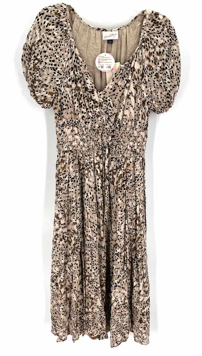 Size S UNIVERSAL THREAD Multi-Color Knit Dress
