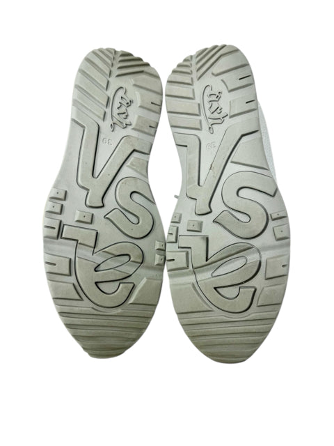 Shoe Size 39 Silver Sneakers