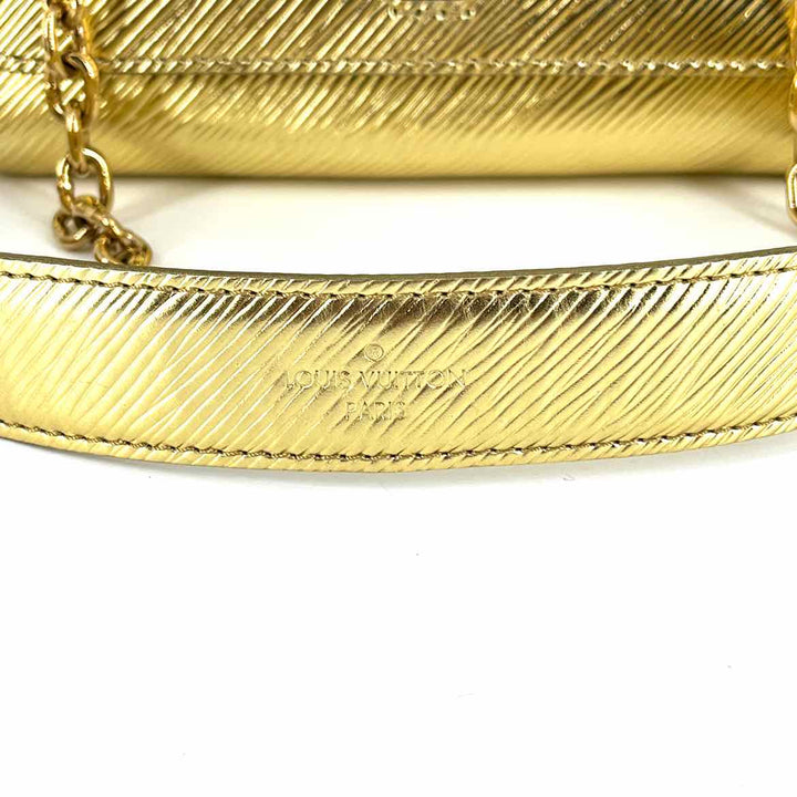 Louis Vuitton Luxury - Purse