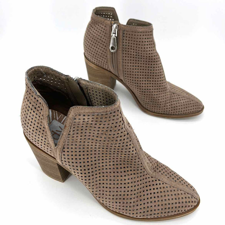 Shoe Size 8 Dolce Vita Tan Boots