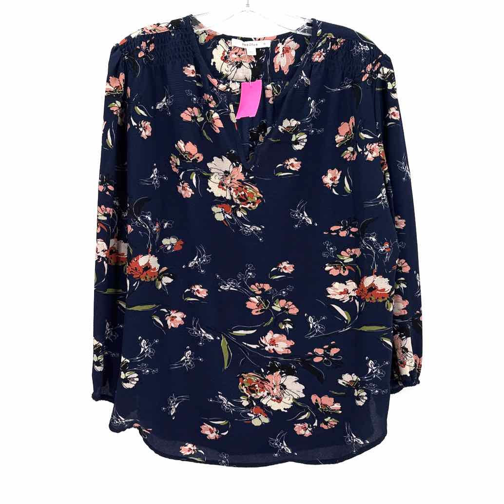 Size XL Navy Shirt