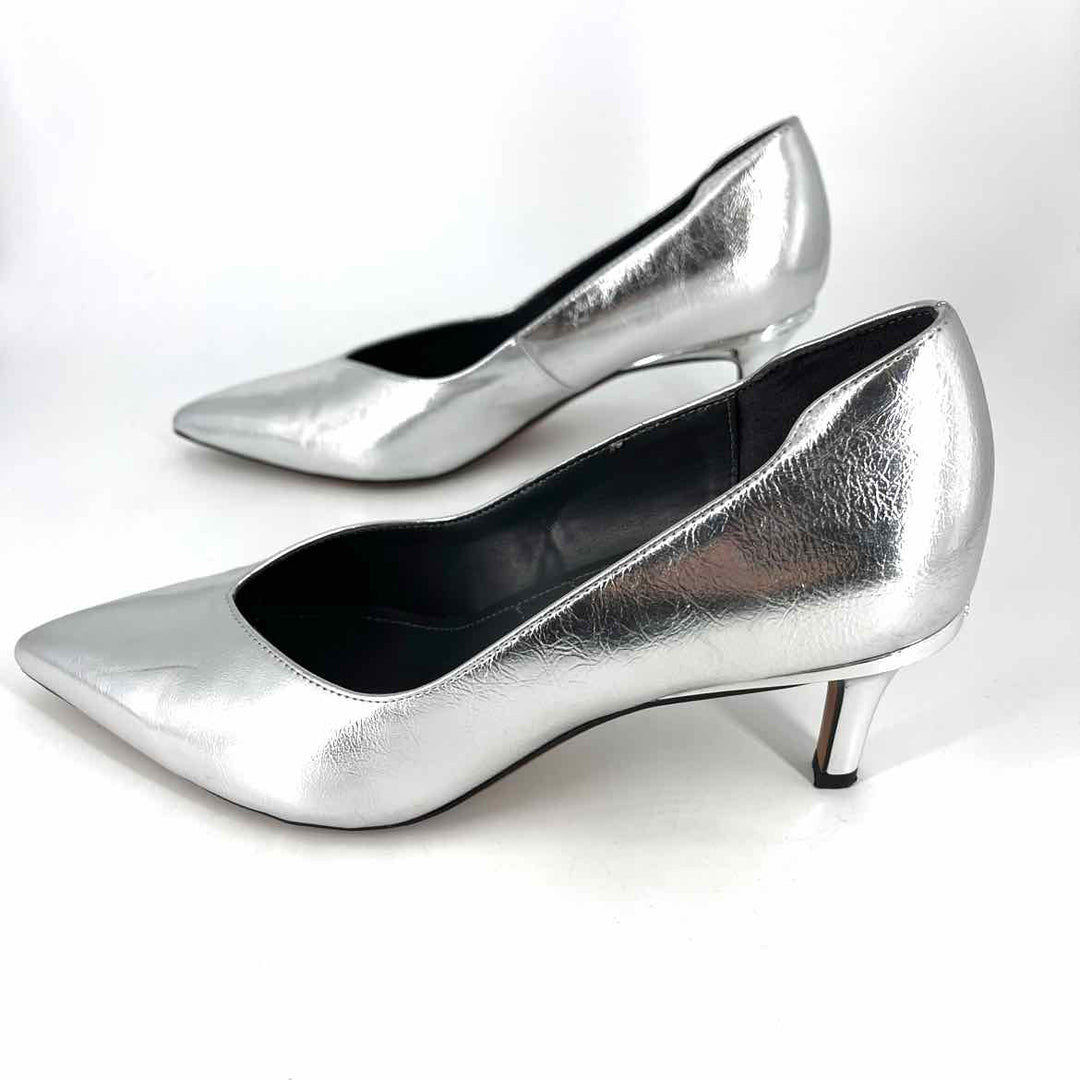 Shoe Size 9.5 FRANCO SARTO Silver Leather Flats