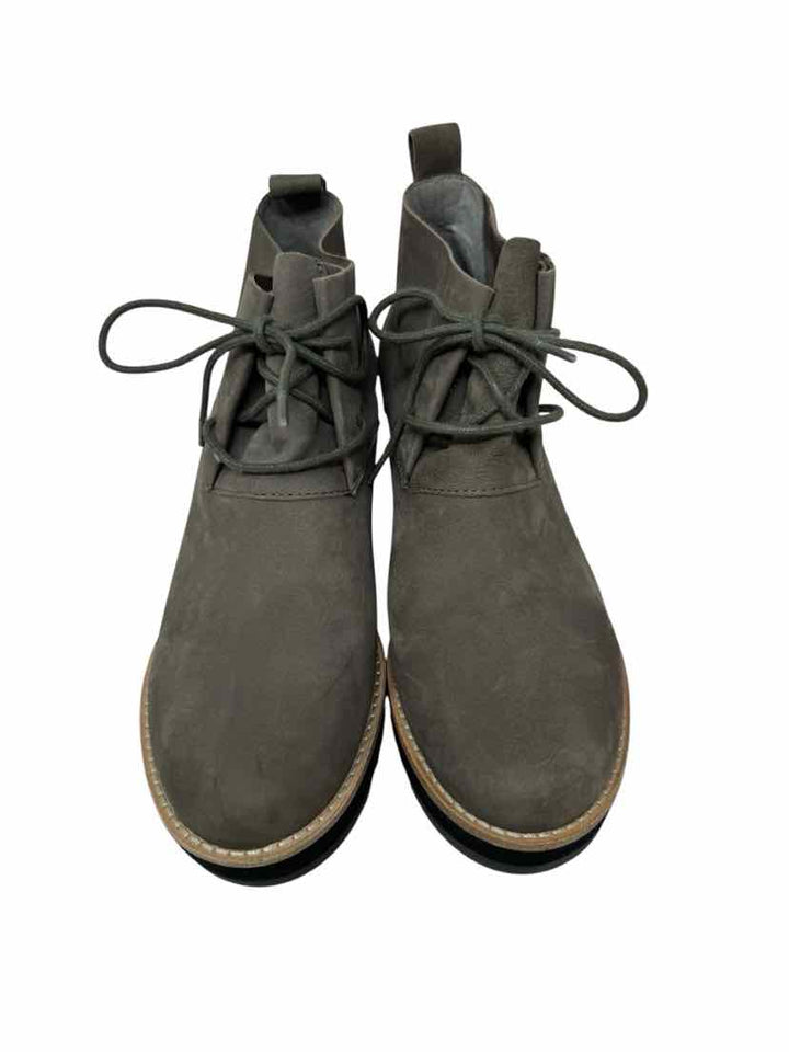Shoe Size 7.5 Eileen Fisher Gray Suede Boots