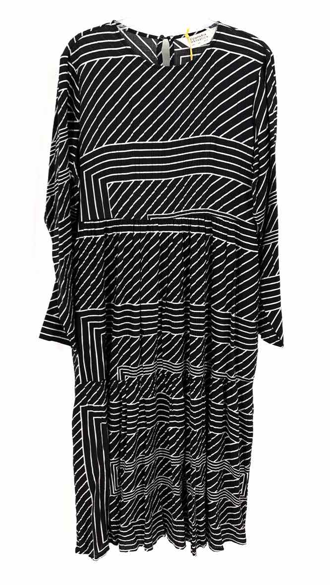 Size L Black Dress