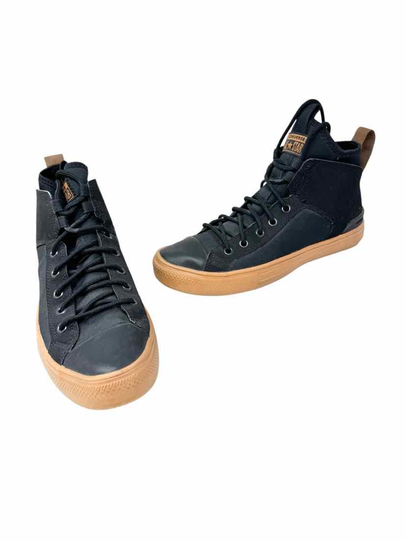 Shoe Size 8 Converse Black Sneakers