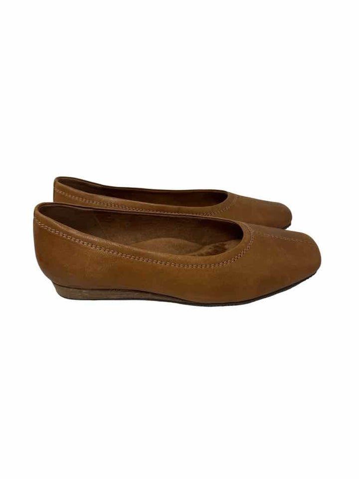 Shoe Size 8 Brown Flats