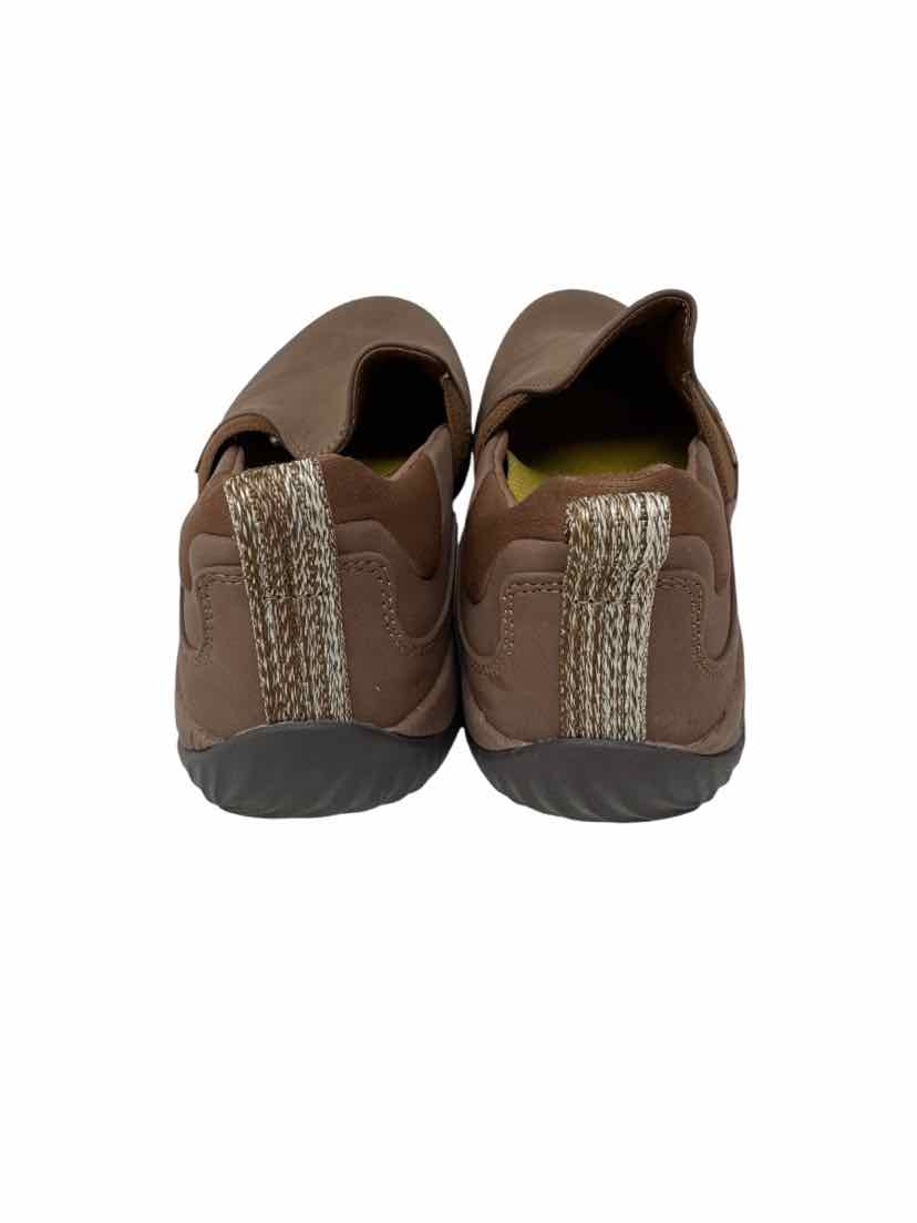 Shoe Size 8 RYKA Tan Flats