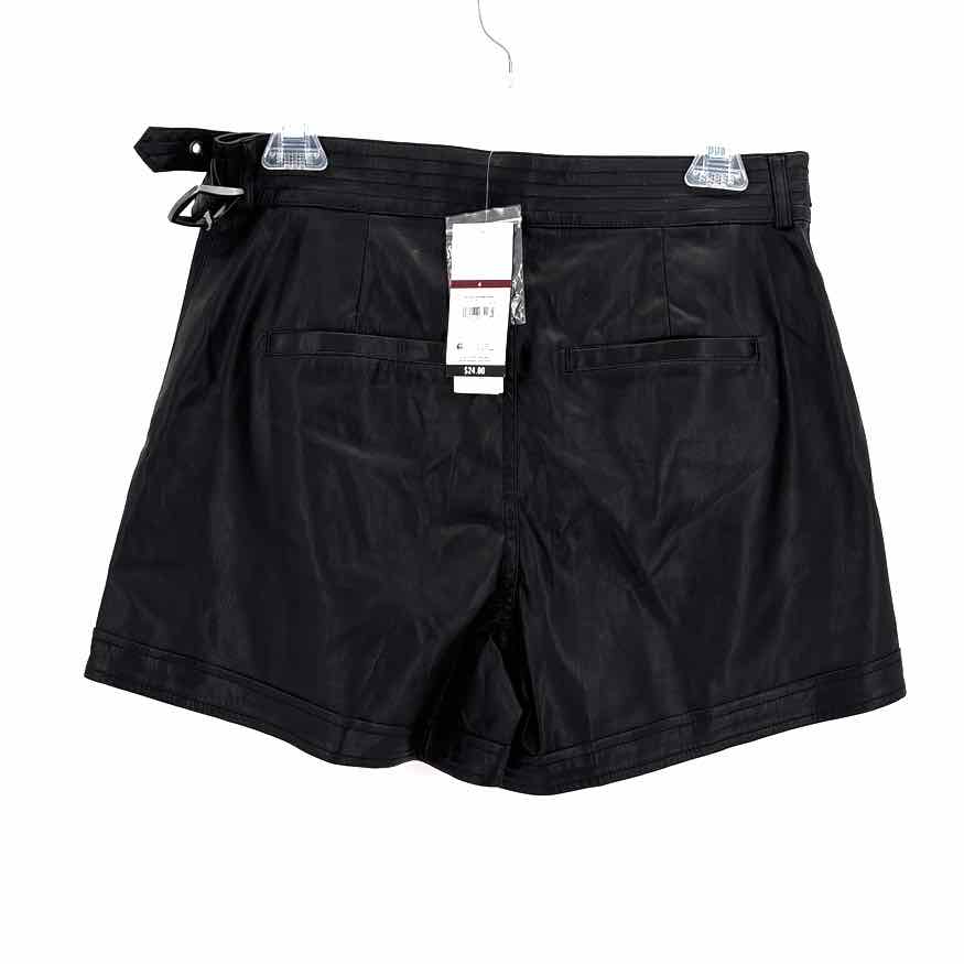 Size 4 SOFIA VERGARA Black Shorts