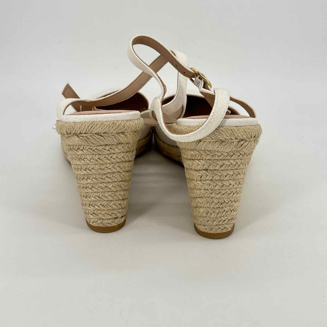 Shoe Size 10.5 Stuart Weitzman Beige Canvas Wedge