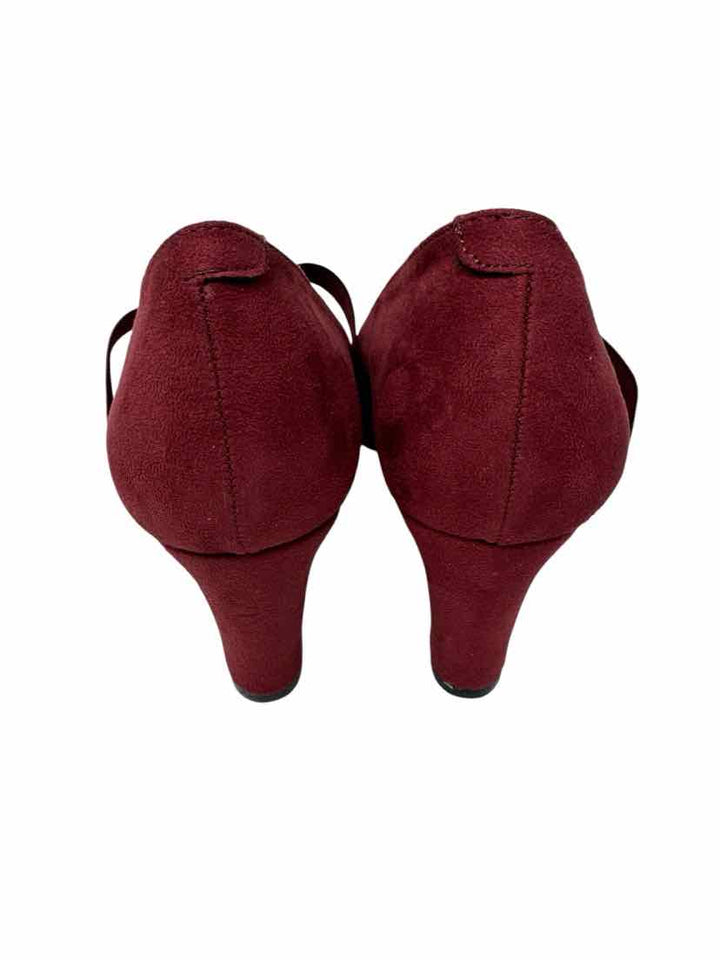 Shoe Size 11 Wine Pumps