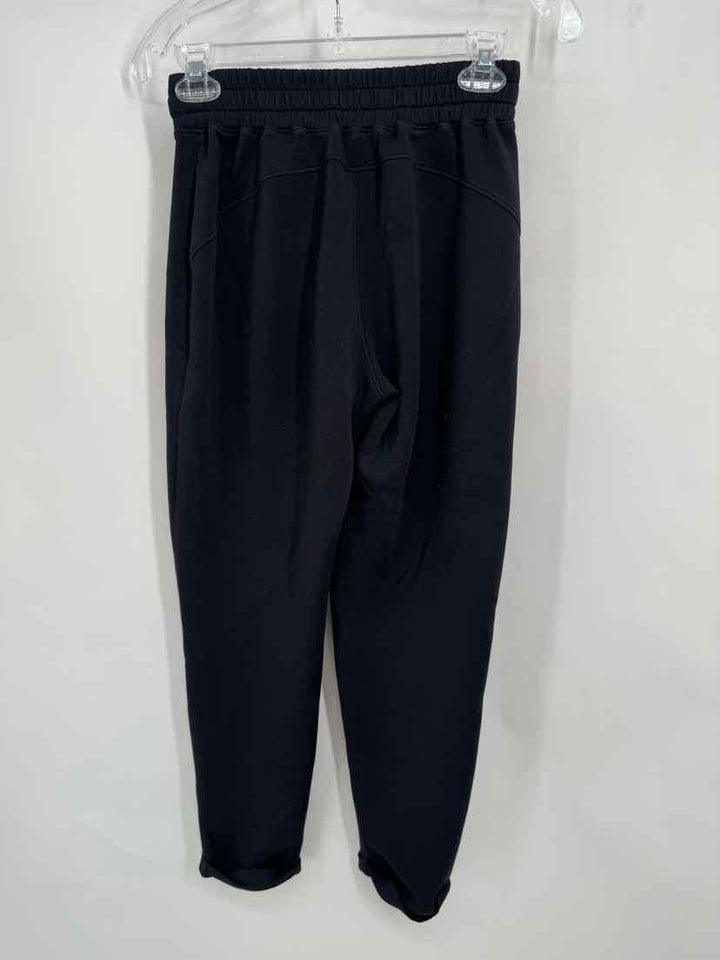 Size XS SPANX Black Capri