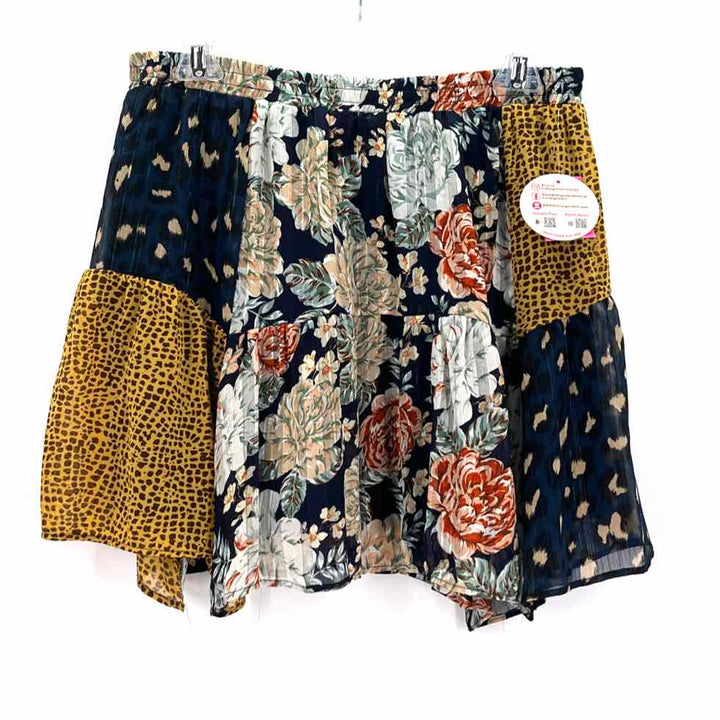 Size M Umgee Multi-Color Skirt