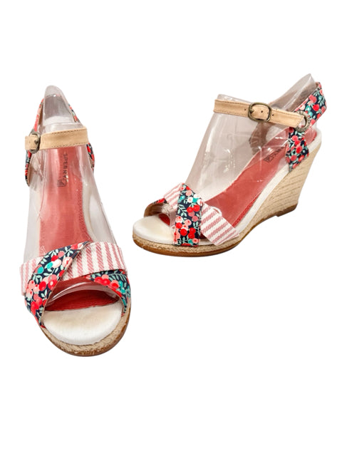 Shoe Size 7 Sperry Multi-Color Sandals