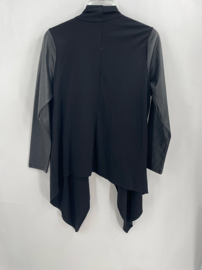 Size 1X Torrid Black Cardigan