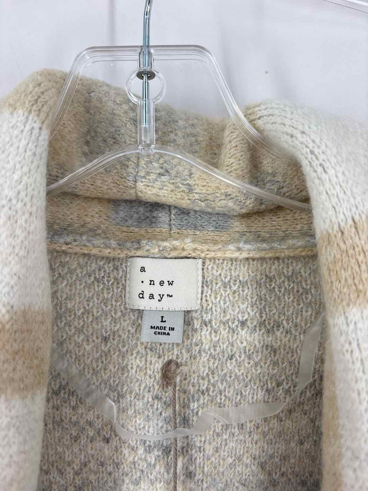 Size L A NEW DAY Tan Cardigan