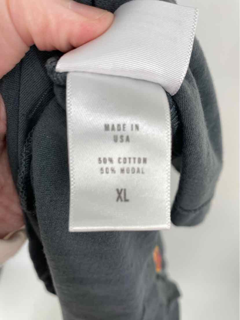 Size M Anthropologie Gray Shirt
