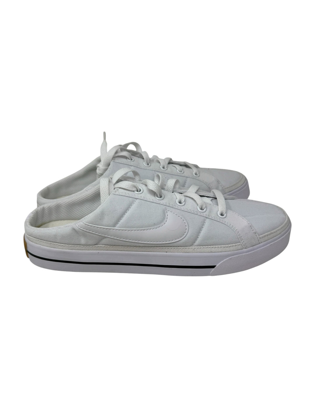 Shoe Size 9.5 Nike White Sneakers