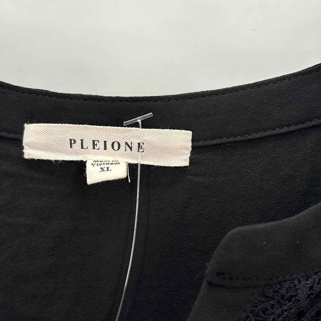 Size XL PLEIONE Black Lace Jacket