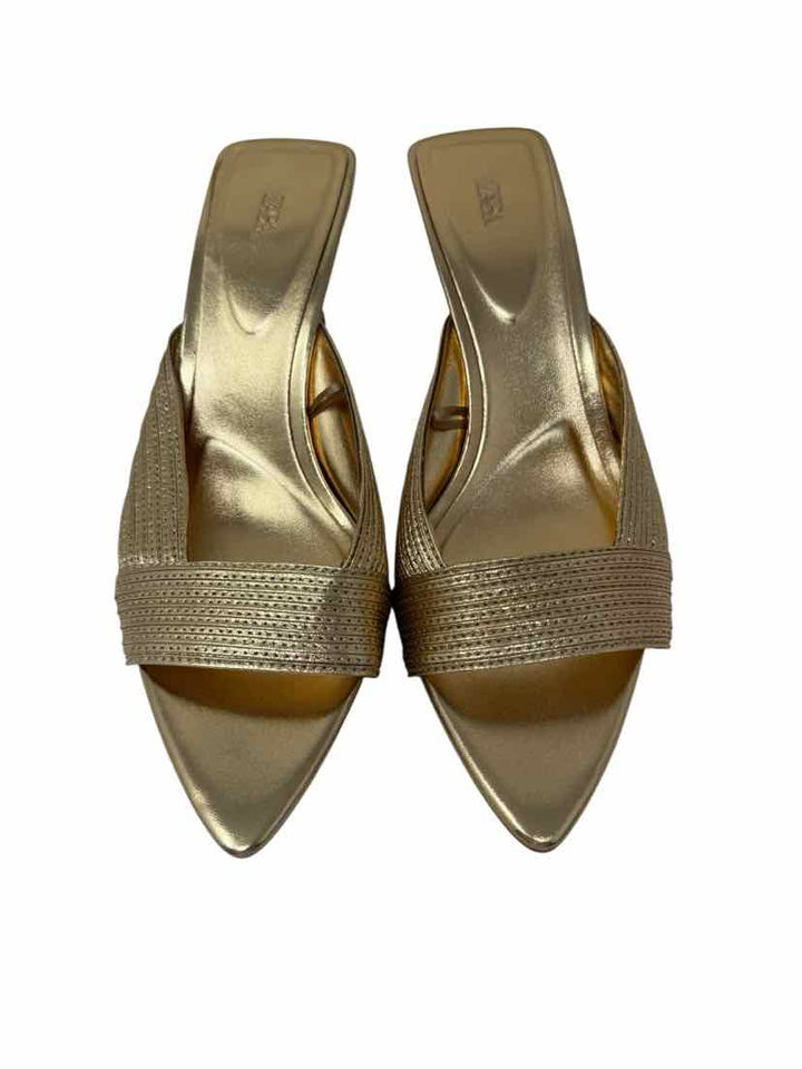 Shoe Size 41 ZARA Gold Pumps